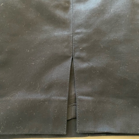WOMEN’S ESCADA dark navy blue/black pencil skirt w/ slit at front size 10 - Picture 3 of 7
